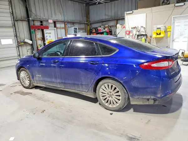 3FA6P0UU0GR387118 2016 FORD FUSION - Image 2