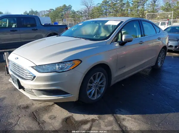3FA6P0UU0HR196476 2017 FORD FUSION - Image 2