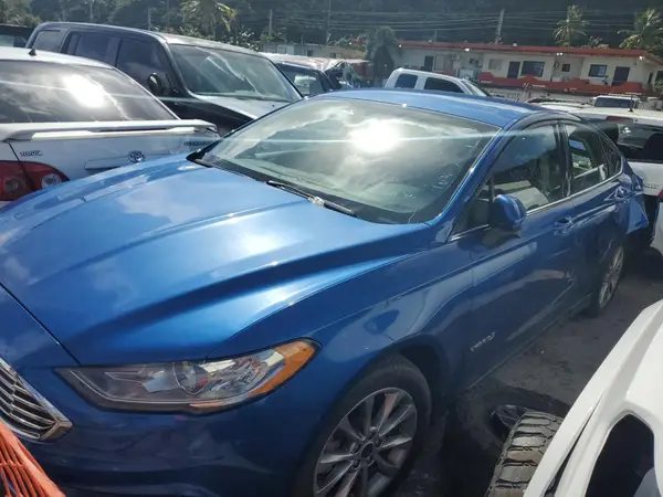 3FA6P0UU0HR202678 2017 FORD FUSION - Image 1
