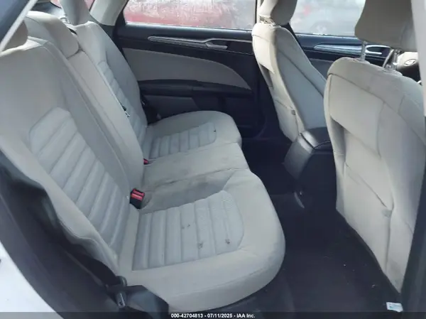 3FA6P0UU0HR304398 2017 FORD FUSION - Image 8