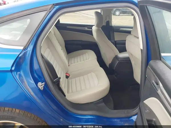 3FA6P0UU0JR100318 2018 FORD FUSION - Image 8
