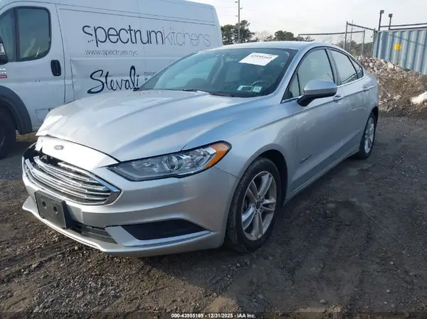 3FA6P0UU0JR100710 2018 FORD FUSION - Image 2