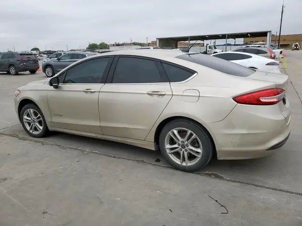 3FA6P0UU0JR122299 2018 FORD FUSION - Image 2
