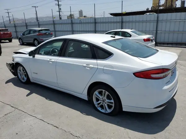 3FA6P0UU0JR146621 2018 FORD FUSION - Image 2