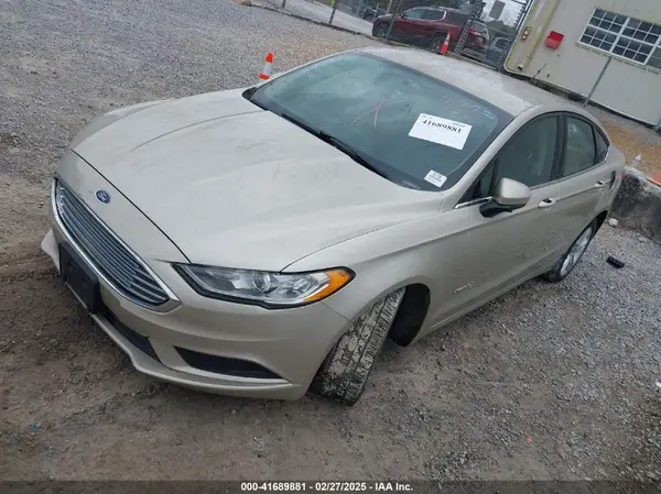 3FA6P0UU0JR157005 2018 FORD FUSION - Image 2