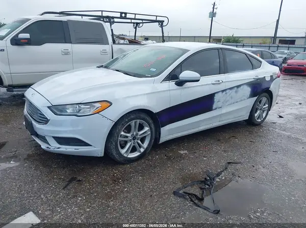 3FA6P0UU0JR203402 2018 FORD FUSION - Image 2