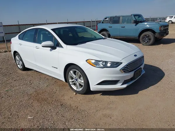 3FA6P0UU0JR254446 2018 FORD FUSION - Image 1