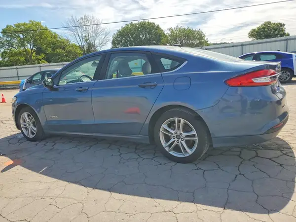 3FA6P0UU0JR254494 2018 FORD FUSION - Image 2
