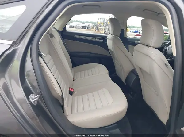 3FA6P0UU0JR271604 2018 FORD FUSION - Image 8