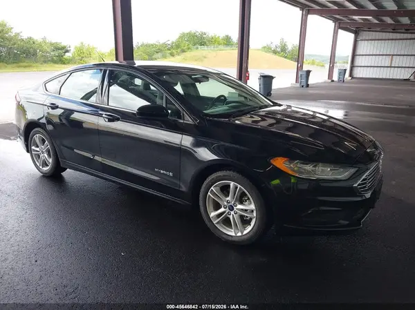 3FA6P0UU0JR278830 2018 FORD FUSION - Image 1