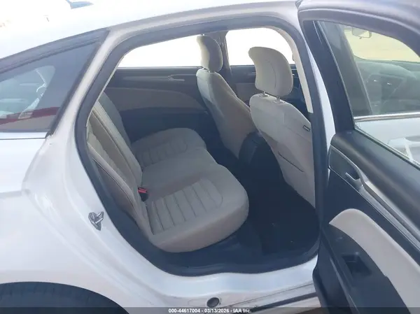 3FA6P0UU0JR278911 2018 FORD FUSION - Image 8