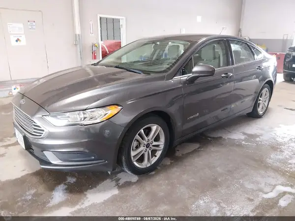 3FA6P0UU0JR279069 2018 FORD FUSION - Image 2