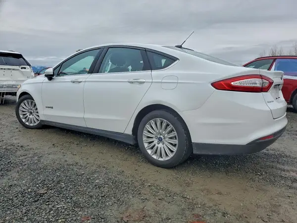3FA6P0UU1GR343192 2016 FORD FUSION - Image 2
