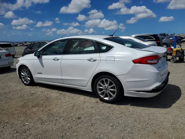 3FA6P0UU1HR236032 2017 FORD FUSION - Image 2