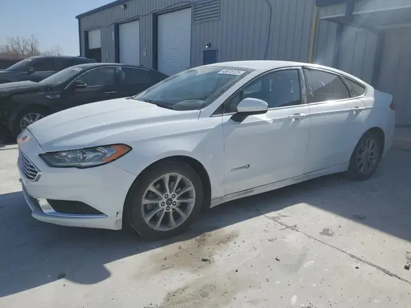 3FA6P0UU1HR310050 2017 FORD FUSION - Image 1