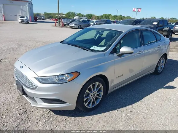 3FA6P0UU1HR330735 2017 FORD FUSION - Image 2
