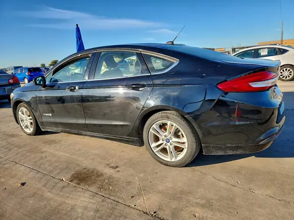 3FA6P0UU1JR100196 2018 FORD FUSION - Image 2