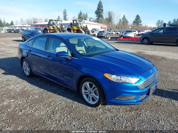 3FA6P0UU1JR142139 2018 FORD FUSION - Image 1
