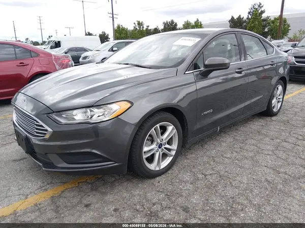 3FA6P0UU1JR142237 2018 FORD FUSION - Image 2