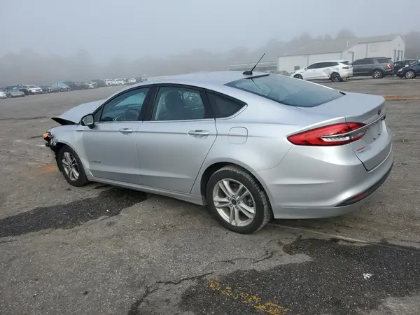 3FA6P0UU1JR142299 2018 FORD FUSION - Image 2