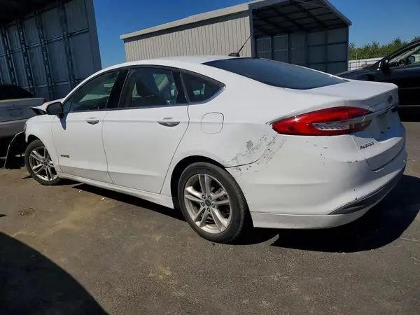 3FA6P0UU1JR177800 2018 FORD FUSION - Image 2