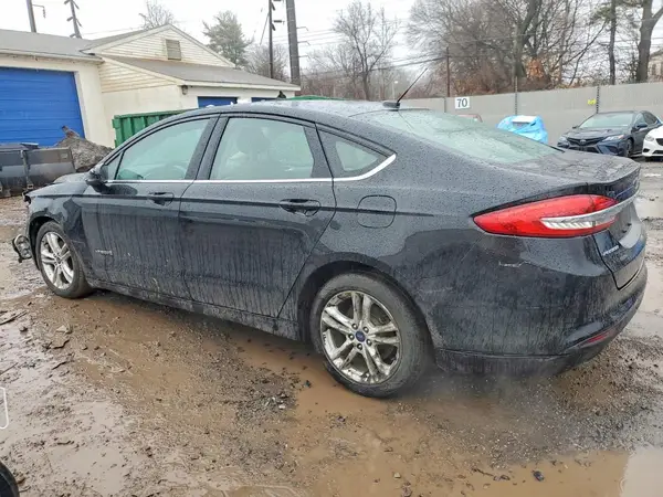 3FA6P0UU1JR201335 2018 FORD FUSION - Image 2