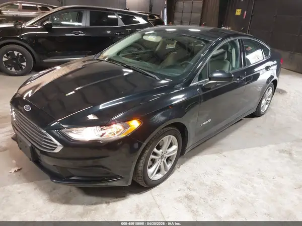 3FA6P0UU1JR254357 2018 FORD FUSION - Image 2