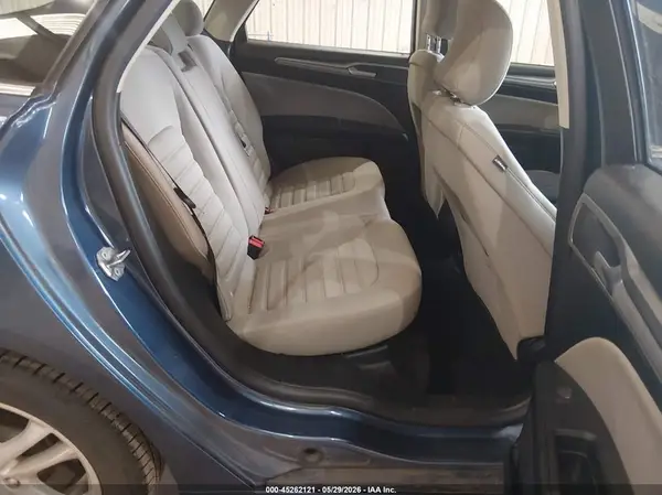 3FA6P0UU1JR271398 2018 FORD FUSION - Image 8