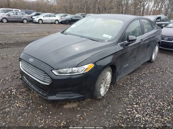 3FA6P0UU2GR128825 2016 FORD FUSION - Image 2