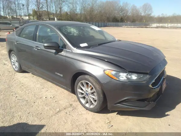 3FA6P0UU2HR203721 2017 FORD FUSION - Image 1