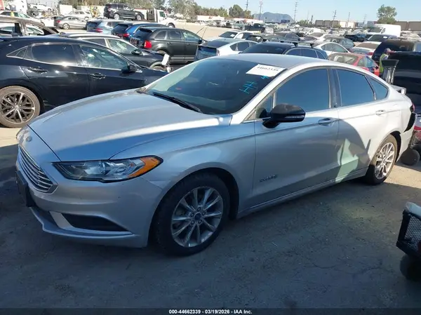 3FA6P0UU2HR230725 2017 FORD FUSION - Image 2