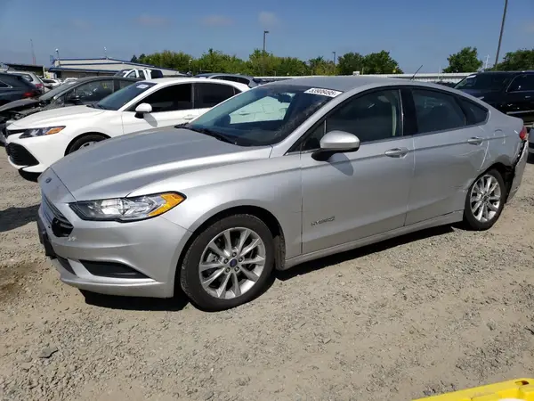 3FA6P0UU2HR236346 2017 FORD FUSION - Image 1