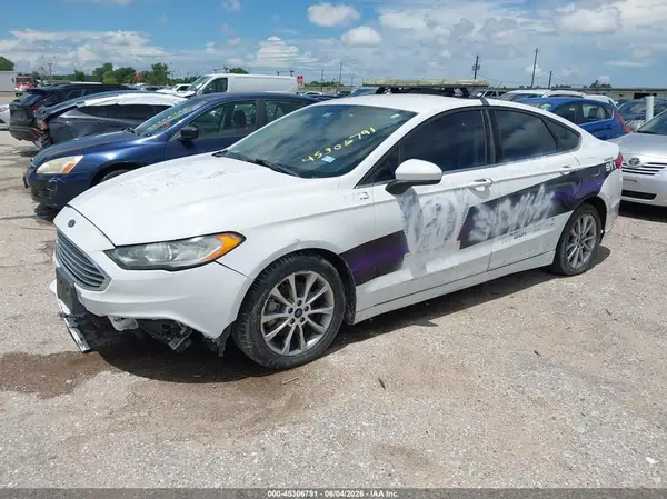 3FA6P0UU2HR349696 2017 FORD FUSION - Image 2