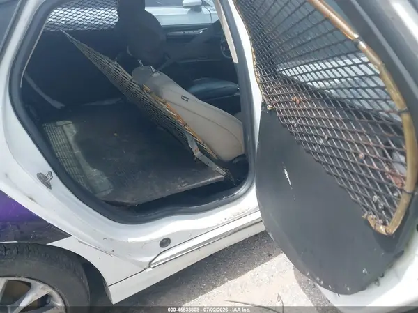 3FA6P0UU2HR397487 2017 FORD FUSION - Image 8