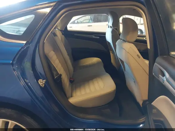 3FA6P0UU2JR122434 2018 FORD FUSION - Image 8
