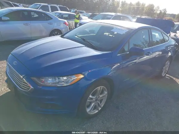 3FA6P0UU2JR141842 2018 FORD FUSION - Image 2