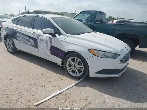3FA6P0UU2JR180527 2018 FORD FUSION - Image 1
