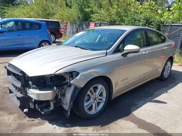 3FA6P0UU2JR191558 2018 FORD FUSION - Image 2