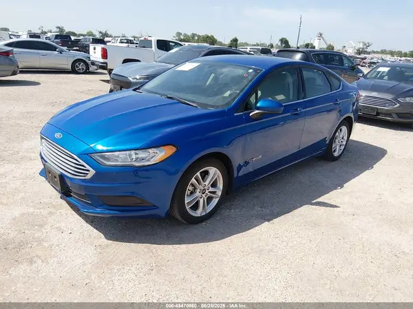 3FA6P0UU2JR235865 2018 FORD FUSION - Image 2