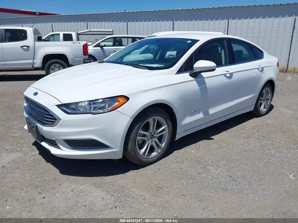 3FA6P0UU2JR254612 2018 FORD FUSION - Image 2
