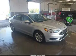 3FA6P0UU2JR271555 2018 FORD FUSION