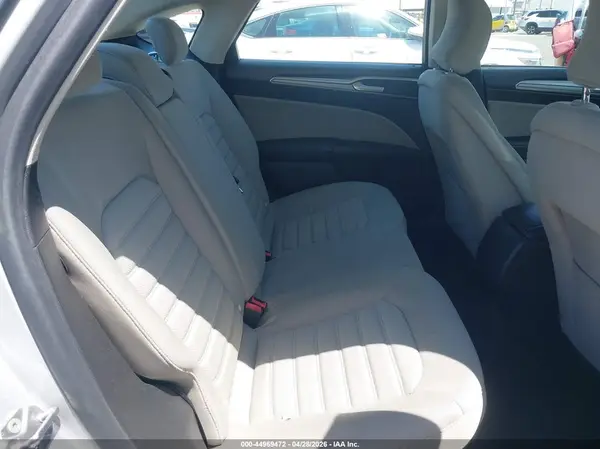 3FA6P0UU2JR278909 2018 FORD FUSION - Image 8