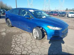 3FA6P0UU2JR282068 2018 FORD FUSION