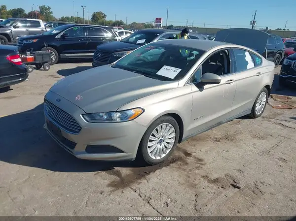 3FA6P0UU3GR124024 2016 FORD FUSION - Image 2