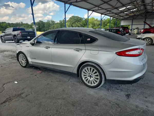 3FA6P0UU3GR241375 2016 FORD FUSION - Image 2
