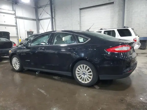 3FA6P0UU3GR341668 2016 FORD FUSION - Image 2