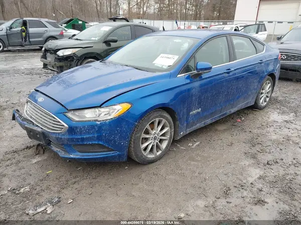 3FA6P0UU3HR131217 2017 FORD FUSION - Image 2