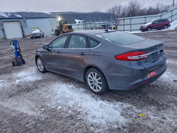3FA6P0UU3HR251731 2017 FORD FUSION - Image 2