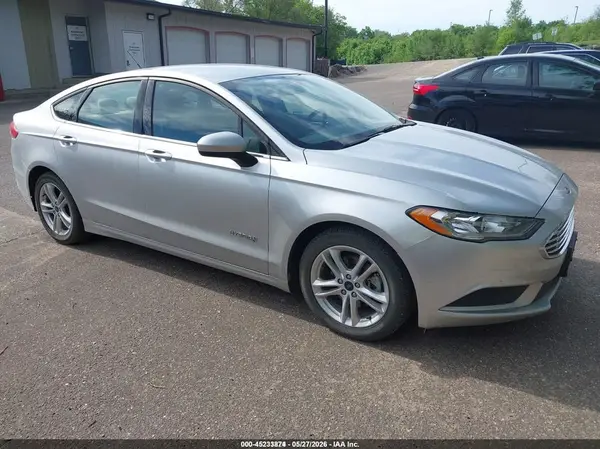 3FA6P0UU3JR101169 2018 FORD FUSION - Image 1