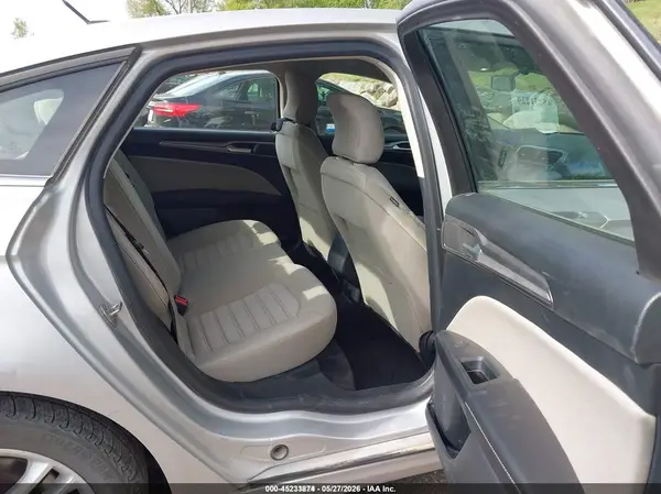 3FA6P0UU3JR101169 2018 FORD FUSION - Image 8
